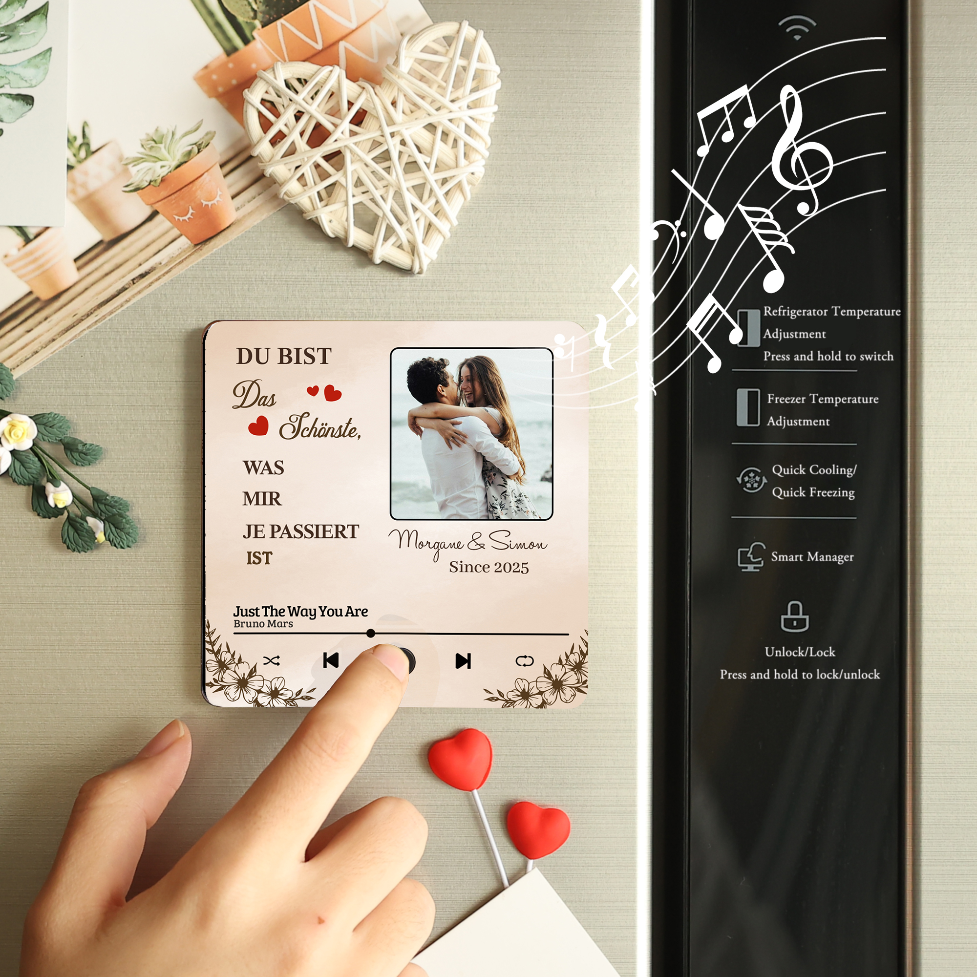 Personalisiertes Foto & Lied & 2 Namen Acryl Holz Kühlschrankmagnet mit Musikfunktion Du bist das Schönste was mir je passiert ist Geschenk für Paar