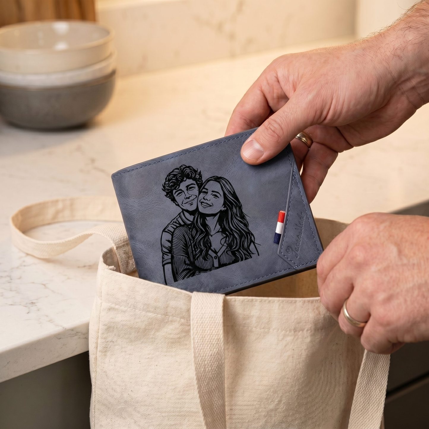 Personalisierte Herren‑Geldbörse mit Foto‑Gravur oder Monogramm Initiale