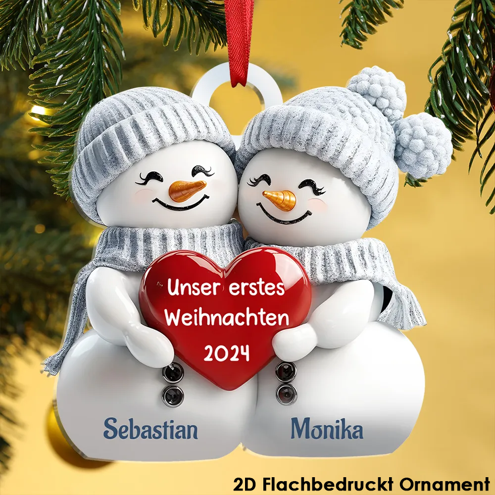 Acryl Weihnachtsornament - Personalisierte 2 Namen & 2 Texte & Jahr 2D Flachbedruckt Weihnachts-Anhänger mit Schneemann & Herzen für Paar