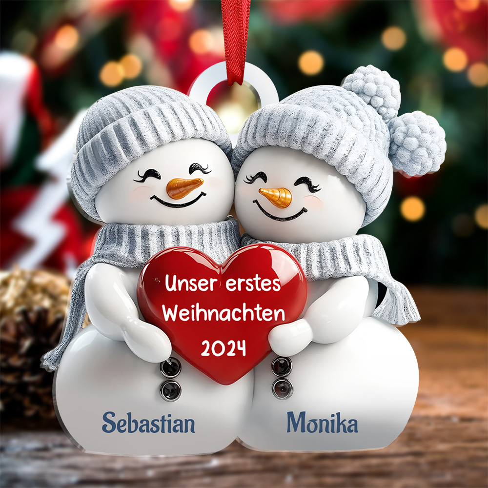 Acryl Weihnachtsornament - Personalisierte 2 Namen & Text Weihnachts-Anhänger mit Schneemann & Herzen für Paar