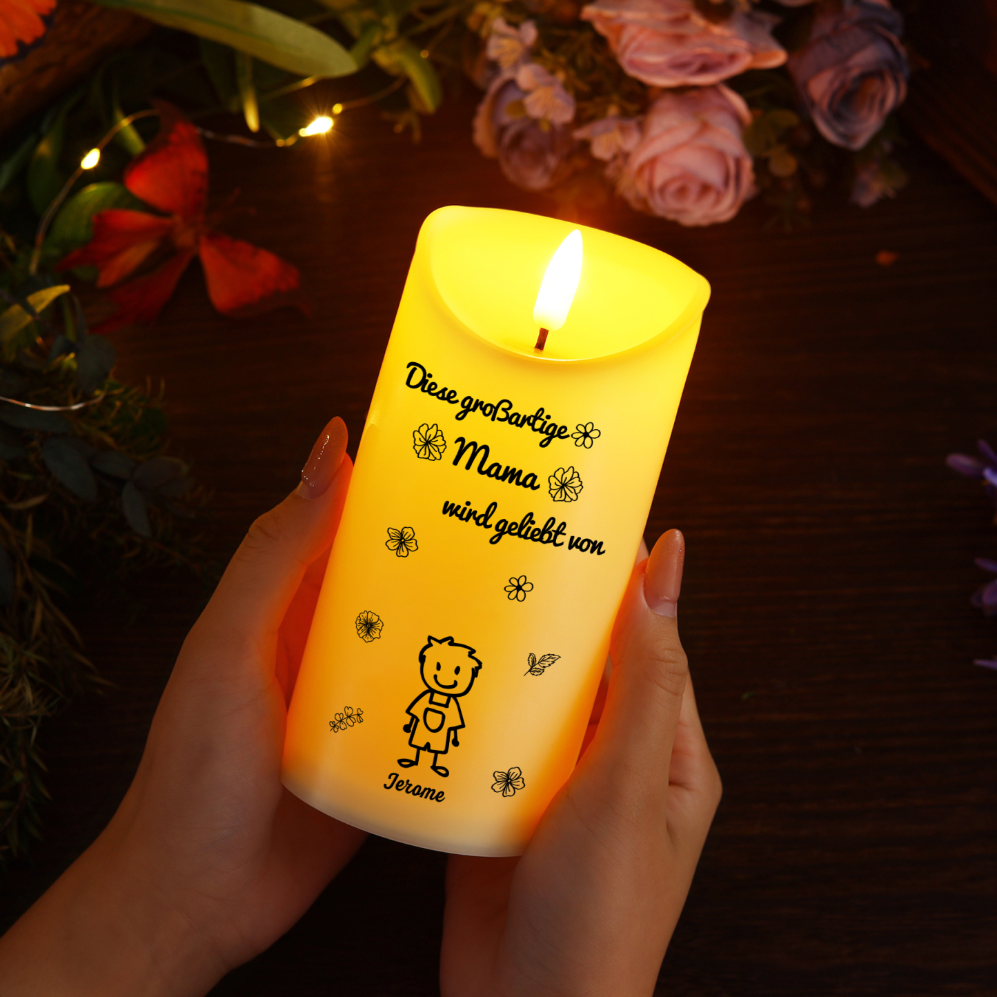 Personalisierte LED-Kerze mit 1 Name & Muster – Diese großartige Mama wird geliebt von.. – perfektes Geschenk für Mama