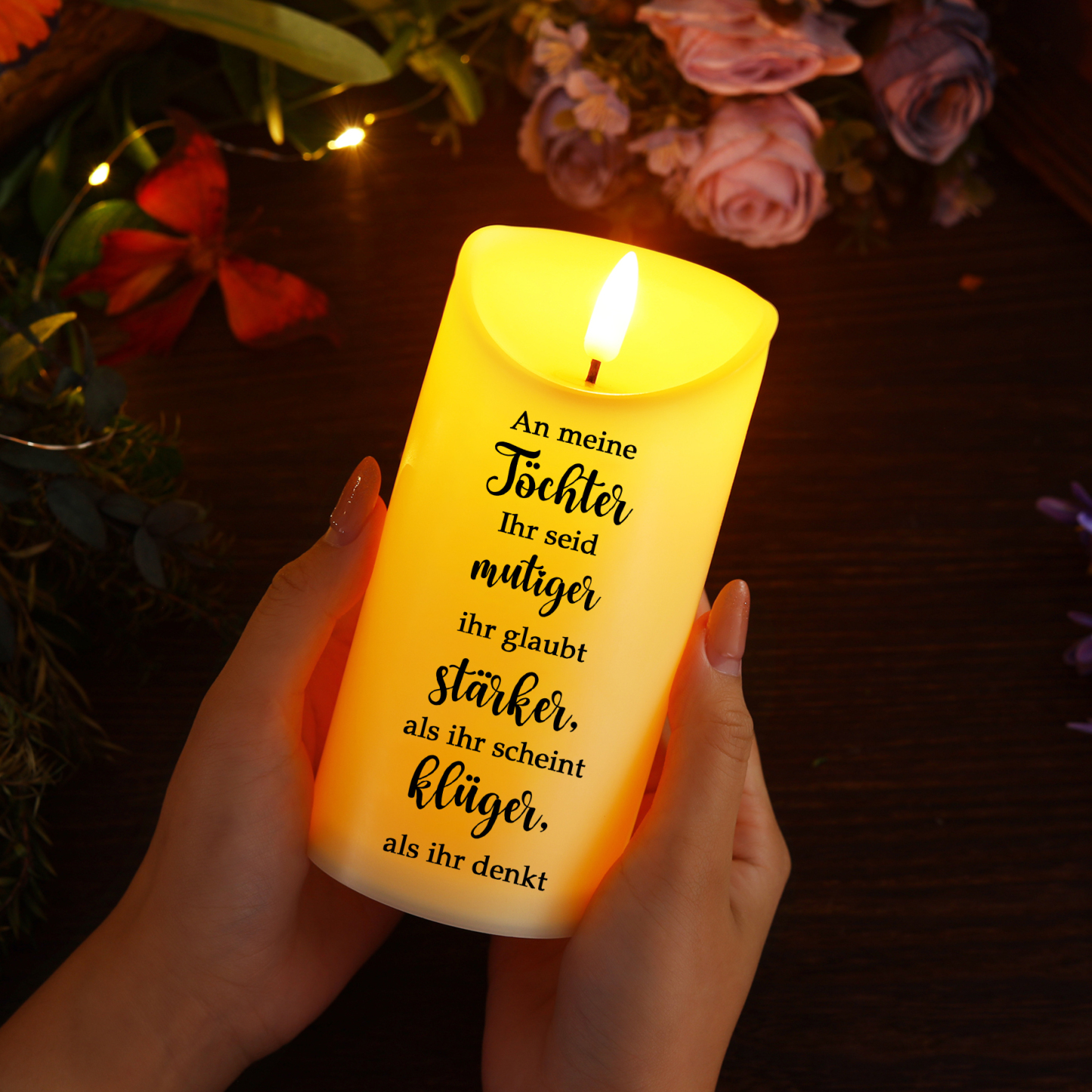 Personalisierbare LED-Kerze mit Namen & Text - Du bist mutiger, als du glaubst stärker- Mama & Tochter