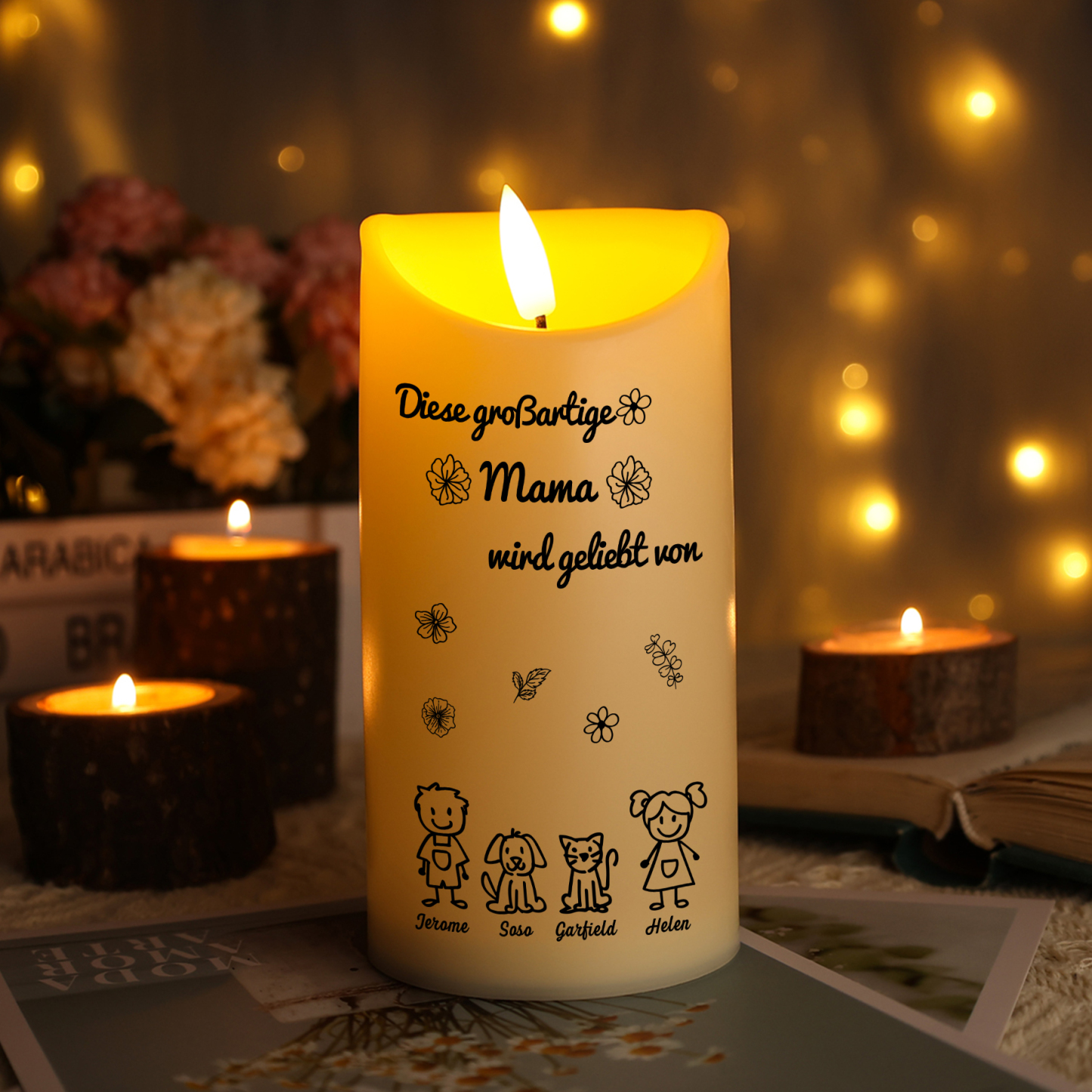 Personalisierte LED-Kerze mit 4 Namen & Muster – Diese großartige Mama wird geliebt von.. – perfektes Geschenk für Mama
