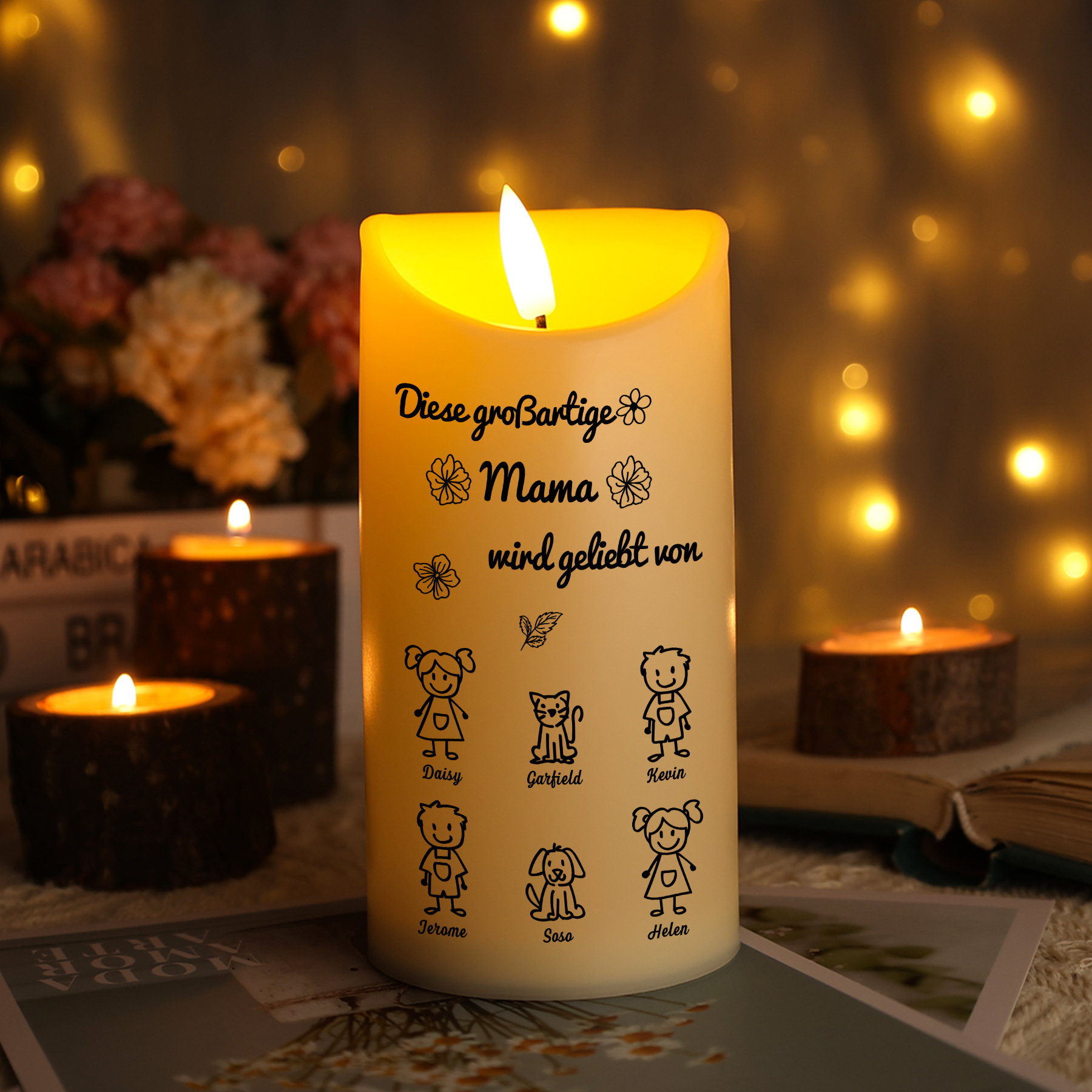 Personalisierte LED-Kerze mit 6 Namen & Muster – Diese großartige Mama wird geliebt von.. – perfektes Geschenk für Mama