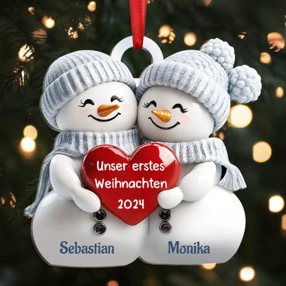 Acryl Weihnachtsornament - Personalisierte 2 Namen & Text Weihnachts-Anhänger mit Schneemann & Herzen für Paar