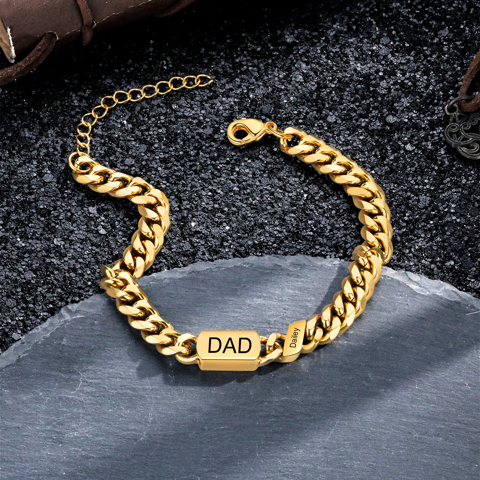 Personalisiertes Herrenarmband im Cuban-Link-Stil für Papa