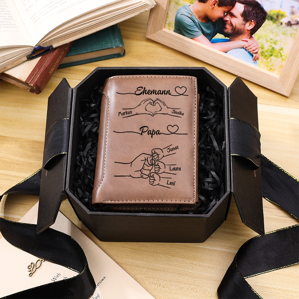 Herren Personalisierte 3-10 Namen PU-Leder-Geldbörse Papa & Mama & Kinder mit Herz & Faustbump-Gesten - Geschenk für Papa/ Ehemann