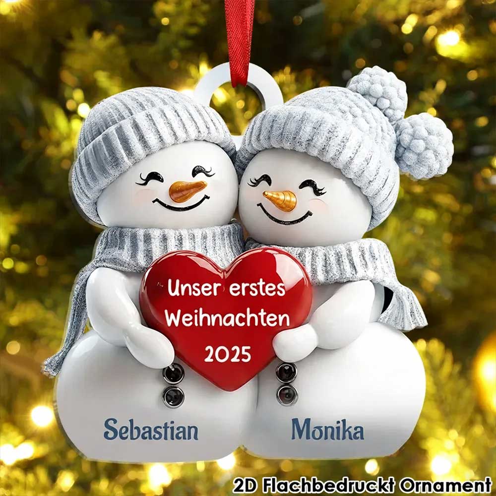 Acryl Weihnachtsornament - Personalisierte 2 Namen & 2 Texte & Jahr 2D Flachbedruckt Weihnachts-Anhänger mit Schneemann & Herzen für Paar