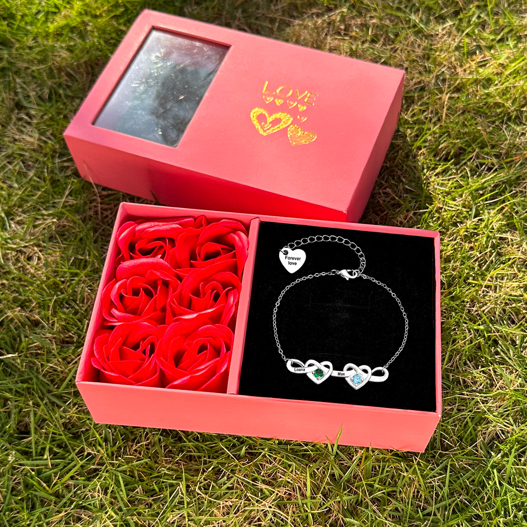 Personalisierte 2-6 Namen & Text Herz Armband mit 2-6 Geburtssteinen