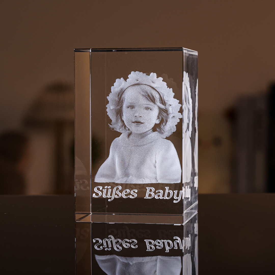 Personalisiertes Einzelporträt & Text 3D-Foto-Acrylkristall Ornament im hochformatigen geraden Design – Perfektes Geschenk für Familie & Freunde