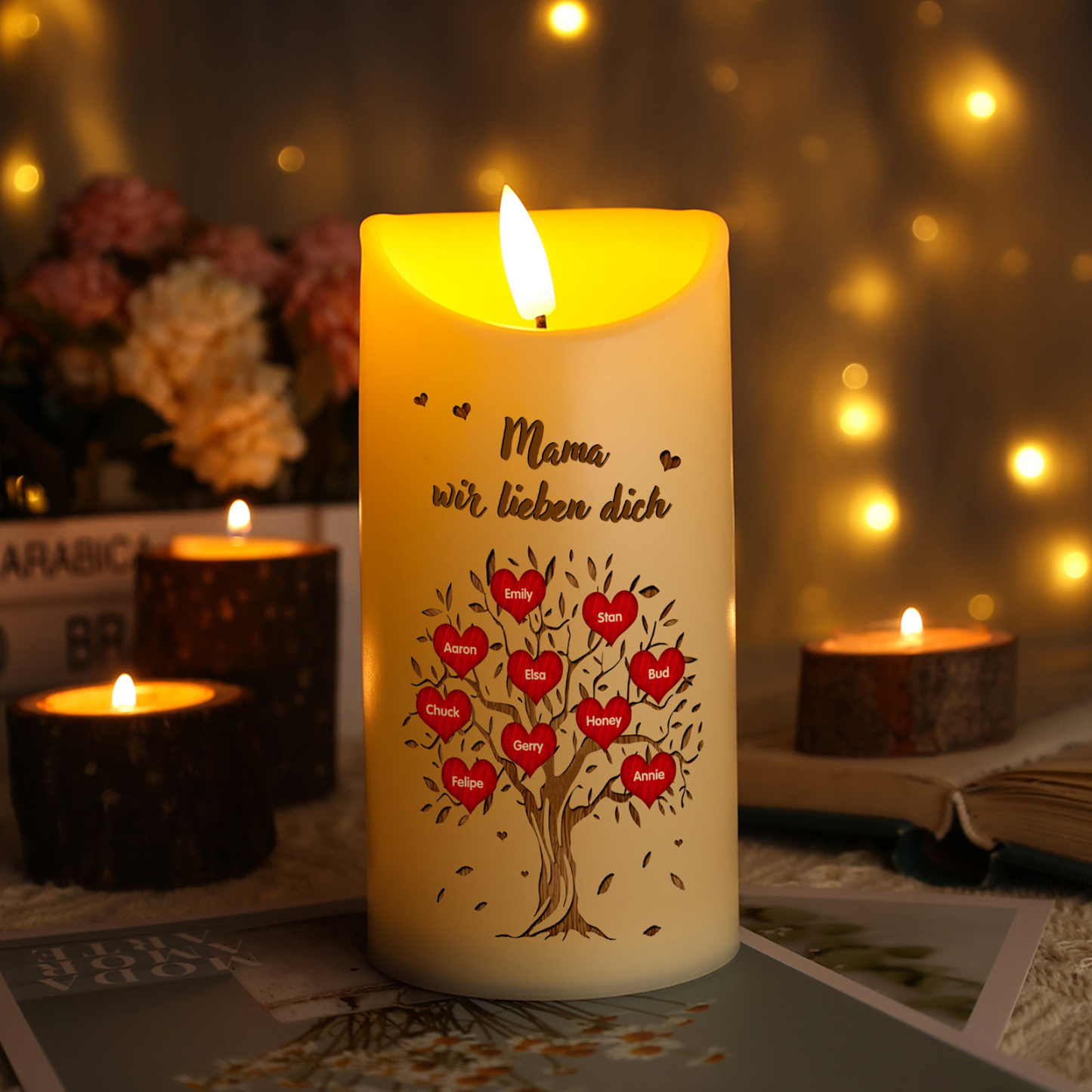 Personalisierbare LED-Kerze Baum mit 10 Namen & Text - Mama wir lieben dich