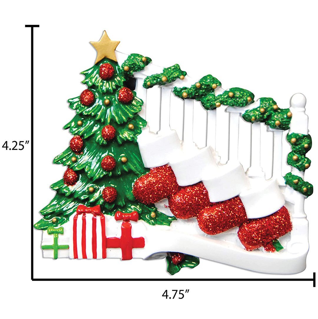 Holz Weihnachtsornament-Personalisiertes 4 Namen Text Weihnachtsbaum Ornament Anhänger mit 4 Strümpfen