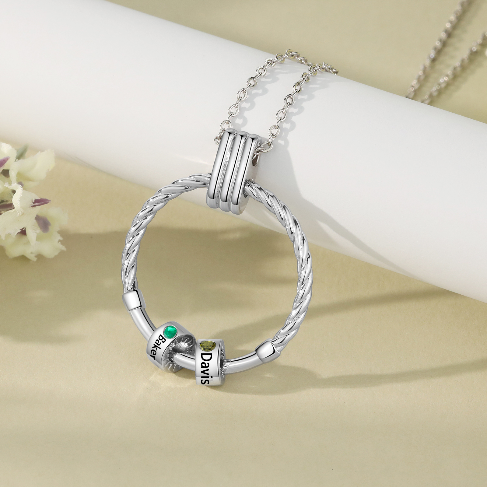 Personalisierte Kreis-Rund Halskette mit 2–5 Namen und Geburtssteinen