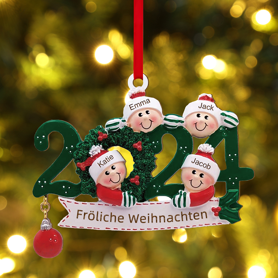 Personalisierter 2-6 Namen & Text Weihnachtsornament 2024 – Familien-Holzanhänger