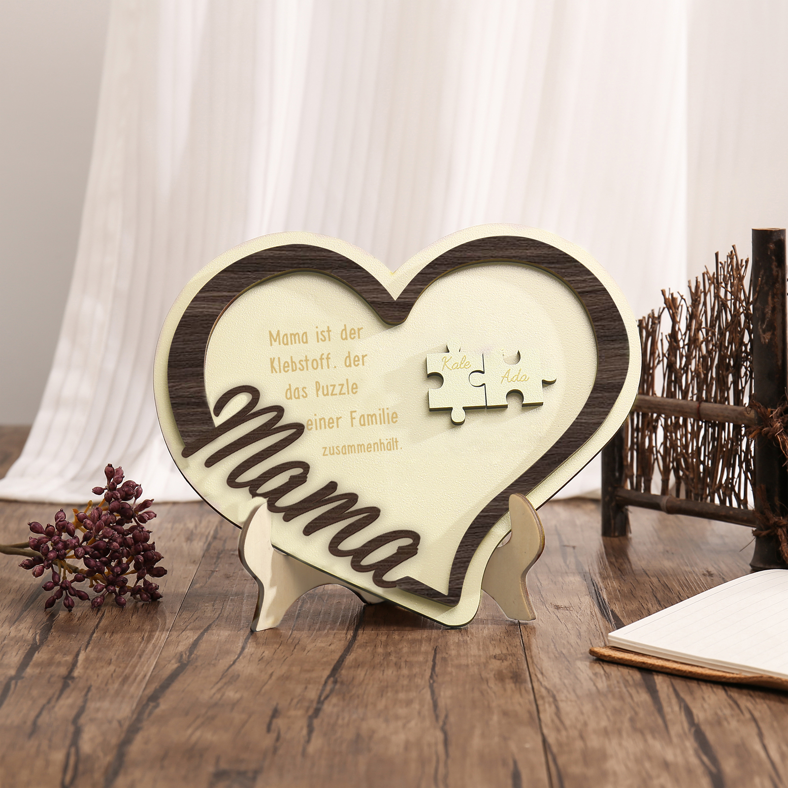 Holz Deko-Personalisierbare 2 Namen Ornament -Mama ist der Klebstoff. der das Puzzle einer Familie zusammenhält- Herz Holzdekoration für Mutter