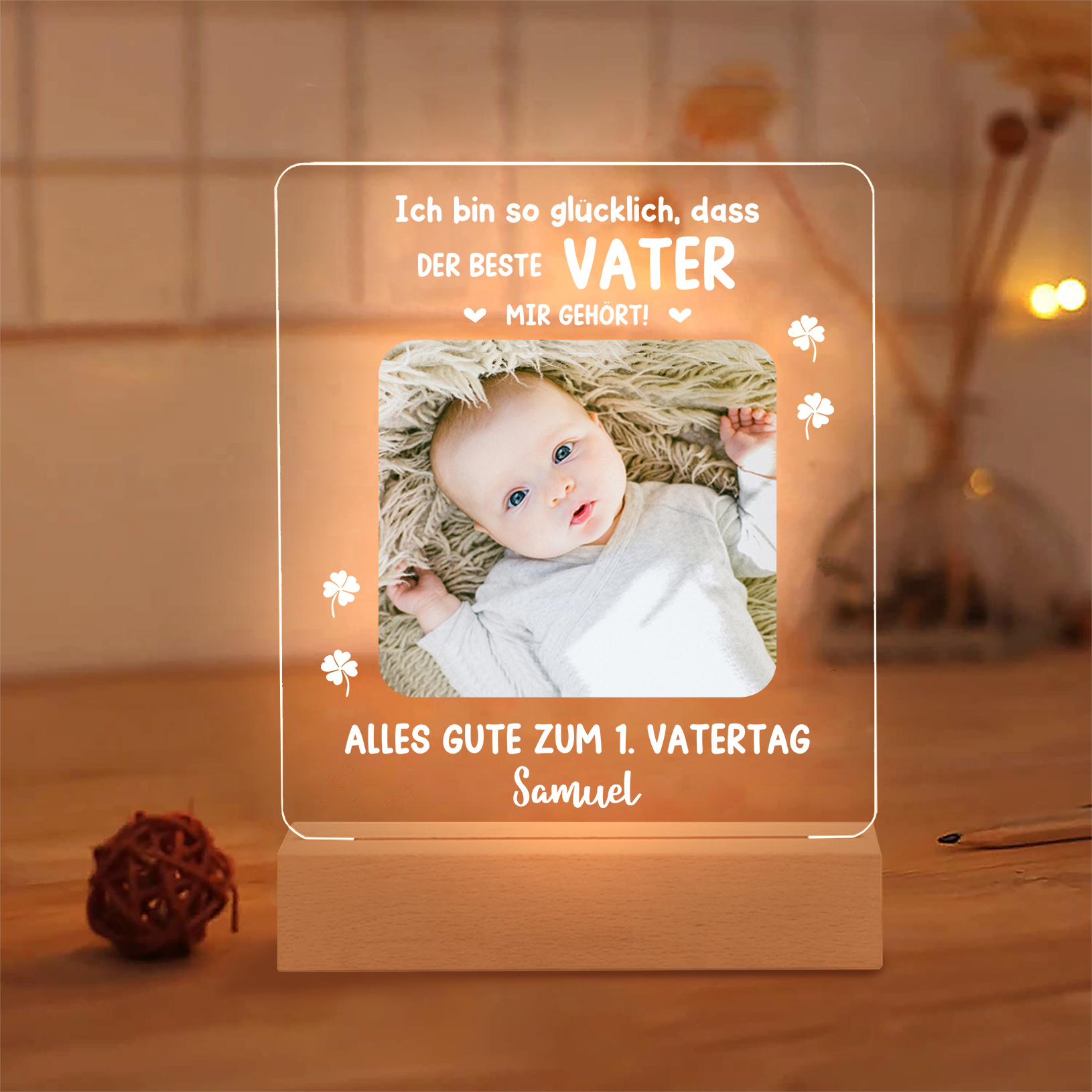Personalisiertes Foto & Name - Ich bin so glücklich, dass der beste Vater mir gehört - Nachtlicht Geschenk für Vater
