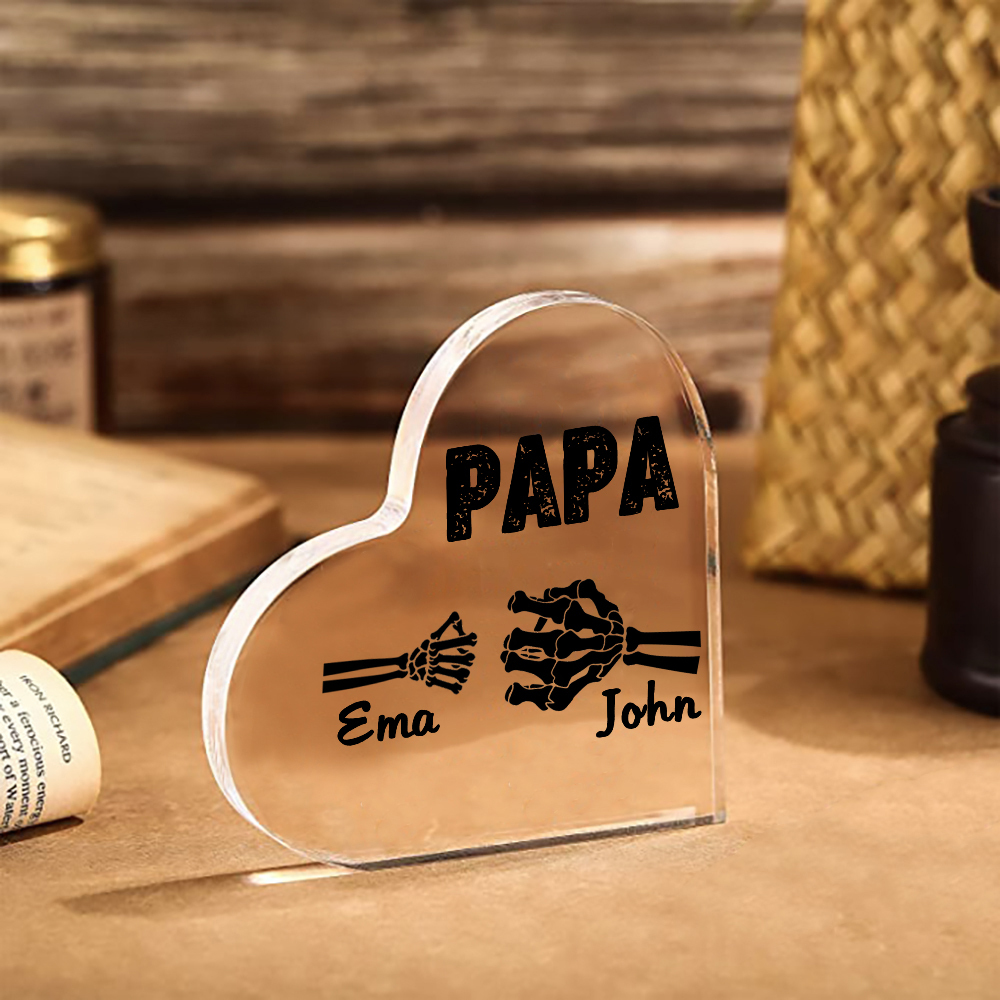 Personalisierte 2 Namen Acryl-Deko Papa Skelett Hand Schreibtischdekoration für Vater