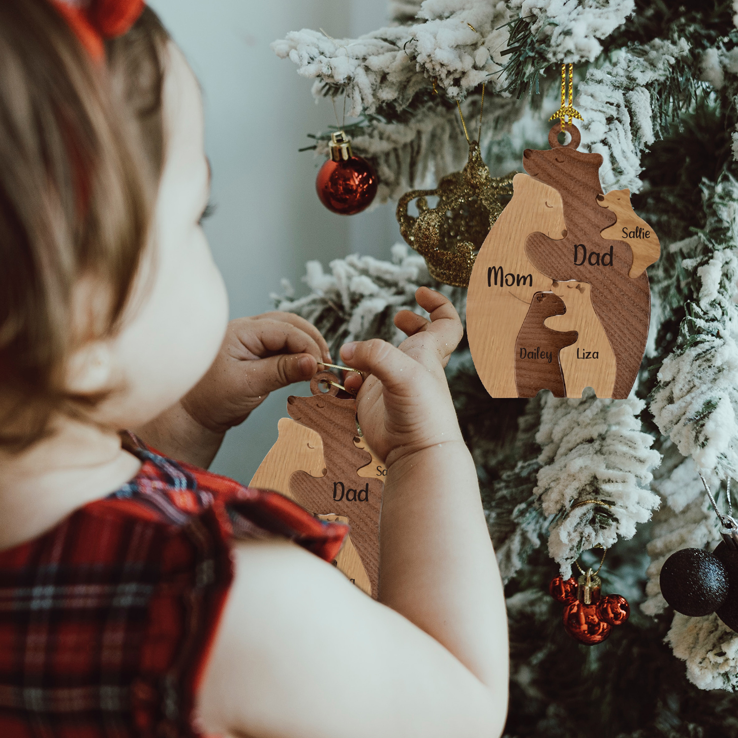 Holz Personalisierte 5 Namen Braunbär Weihnachtsornament mit 5 Familienmitgliedern
