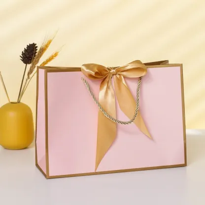 Weiß/Rosa Geschenktasche