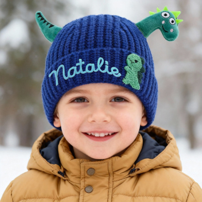 Personalisierte Dinosaurier-Mützen mit Namen für Kleinkinder – handbestickte Kindermütze