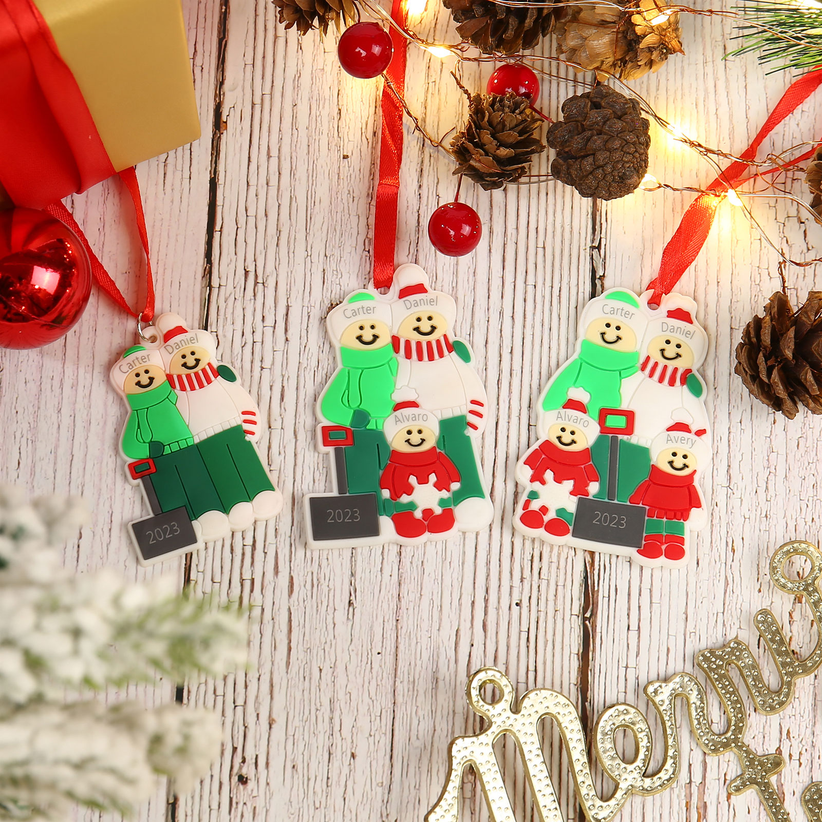 PVC Personalisierte 3 Namen & Jahr Schneeschaufel-Team Weihnachtsornament Weihnachtsbaum Anhänger mit 3 Familienmitgliedern