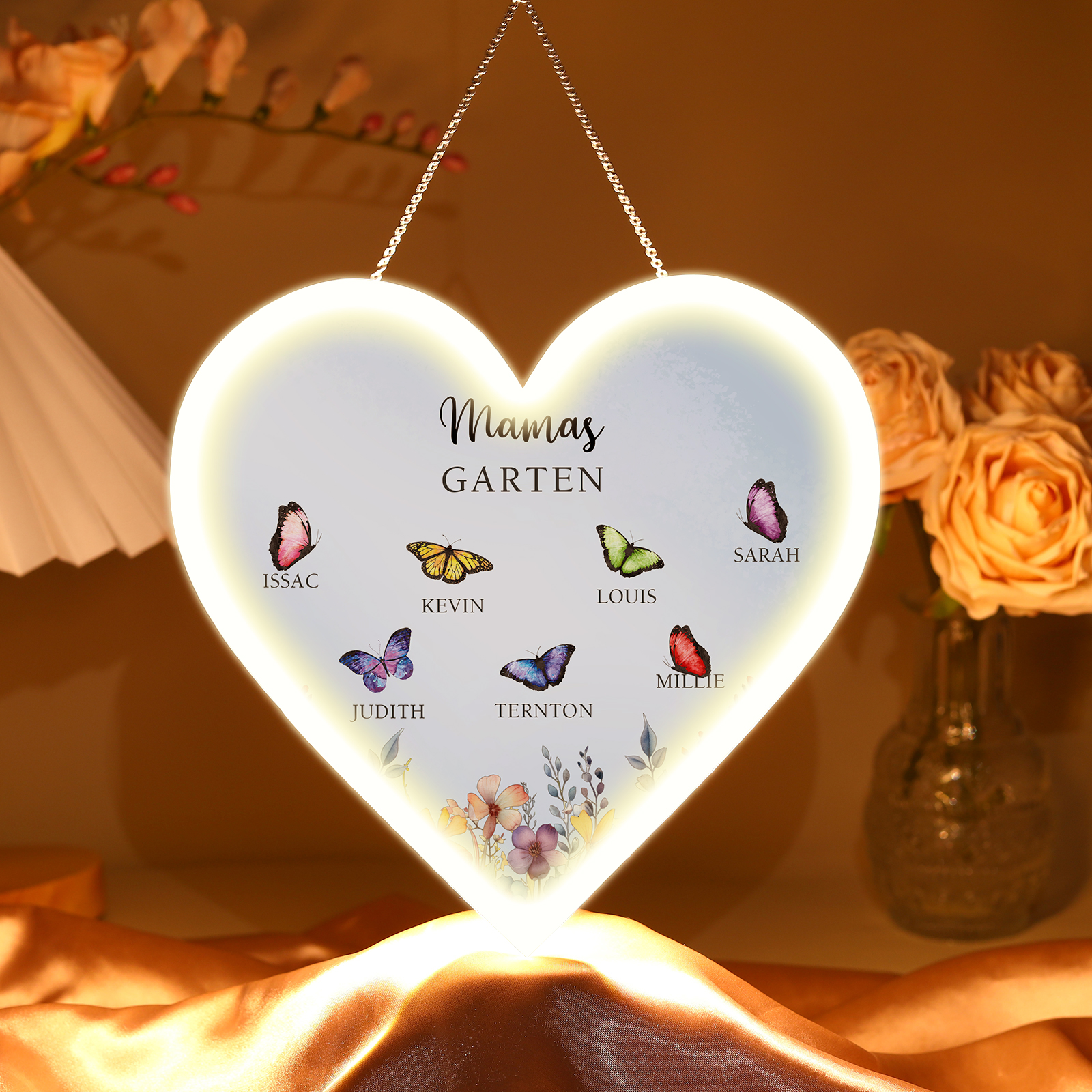 Personalisierte 7 Namen & 2 Texte Schmetterling Herz Ornament Licht Acryl Hängender Wandlampe Geschenk für Mutter