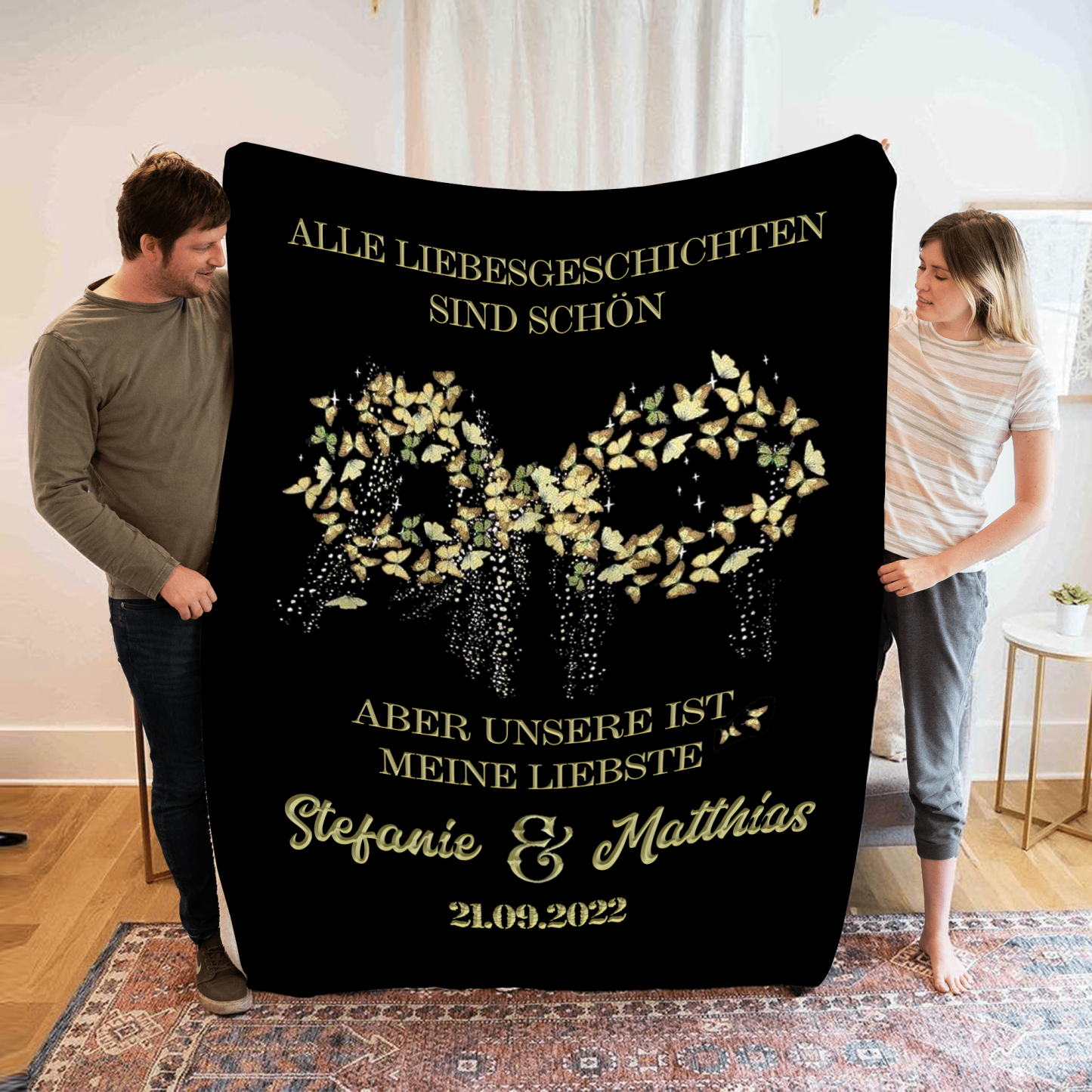 Personalisierter Text & Datum--Alle Liebesgeschichten ist wundervoll aber aber unsere ist die Schönste-Decke Für Paare