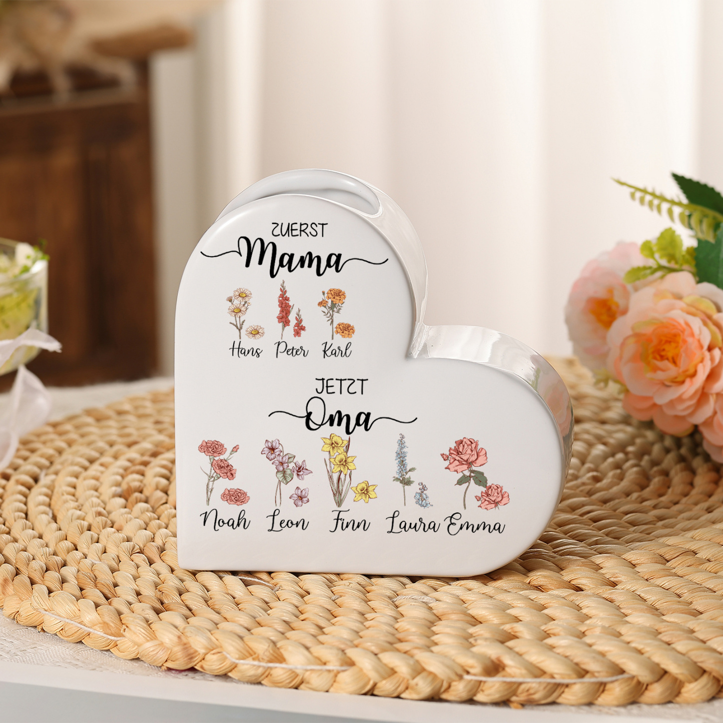 Personalisierte Keramik-Herzvase mit 2 bis 10 Vornamen und Geburtsblumen – Geschenk zum Muttertag, Geburtstag für Oma, Mama | Kettenmachen