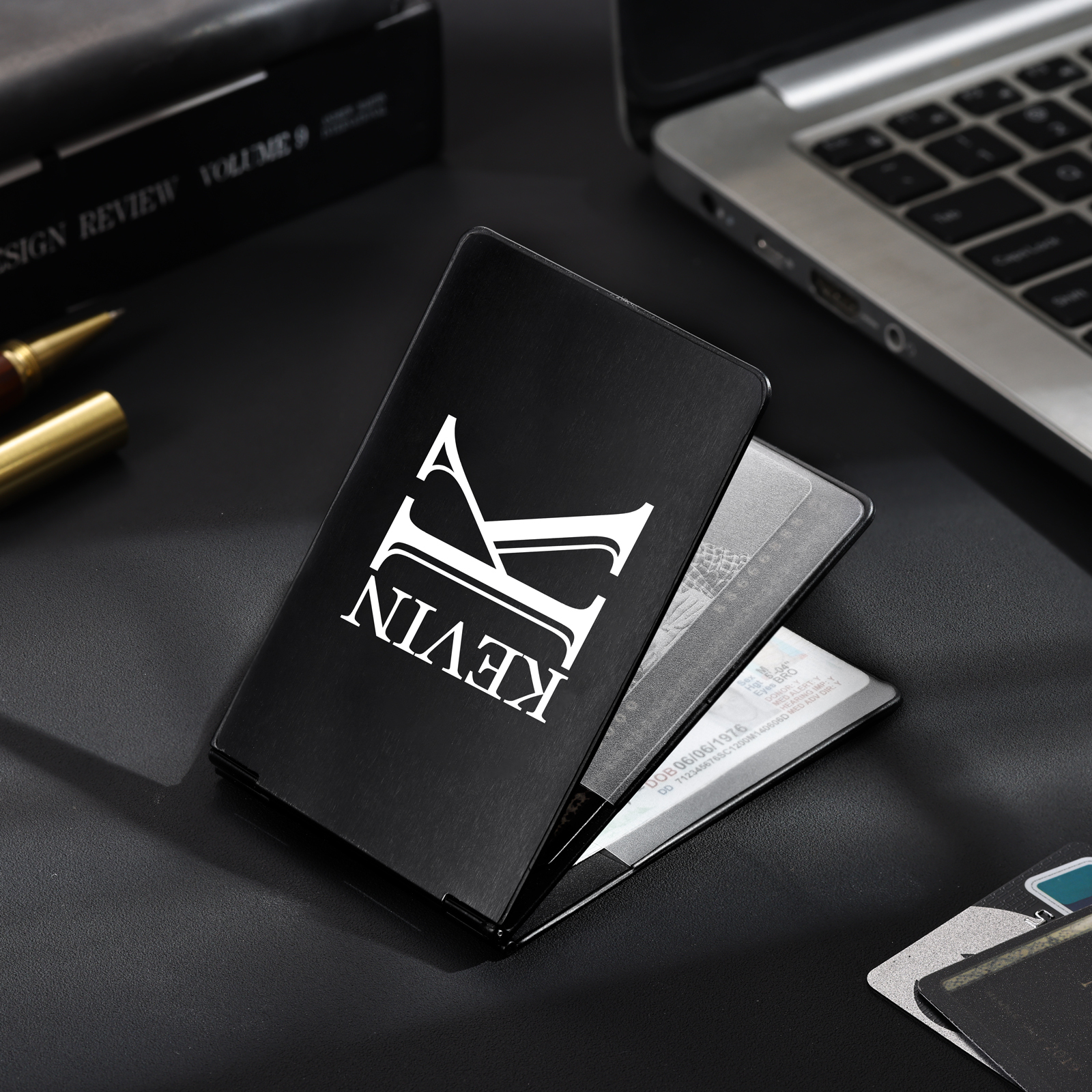 Herren Personalisierte Name & Buchstabe Kreditkarten Etui aus Metall in 3 Farben & 9 Stile