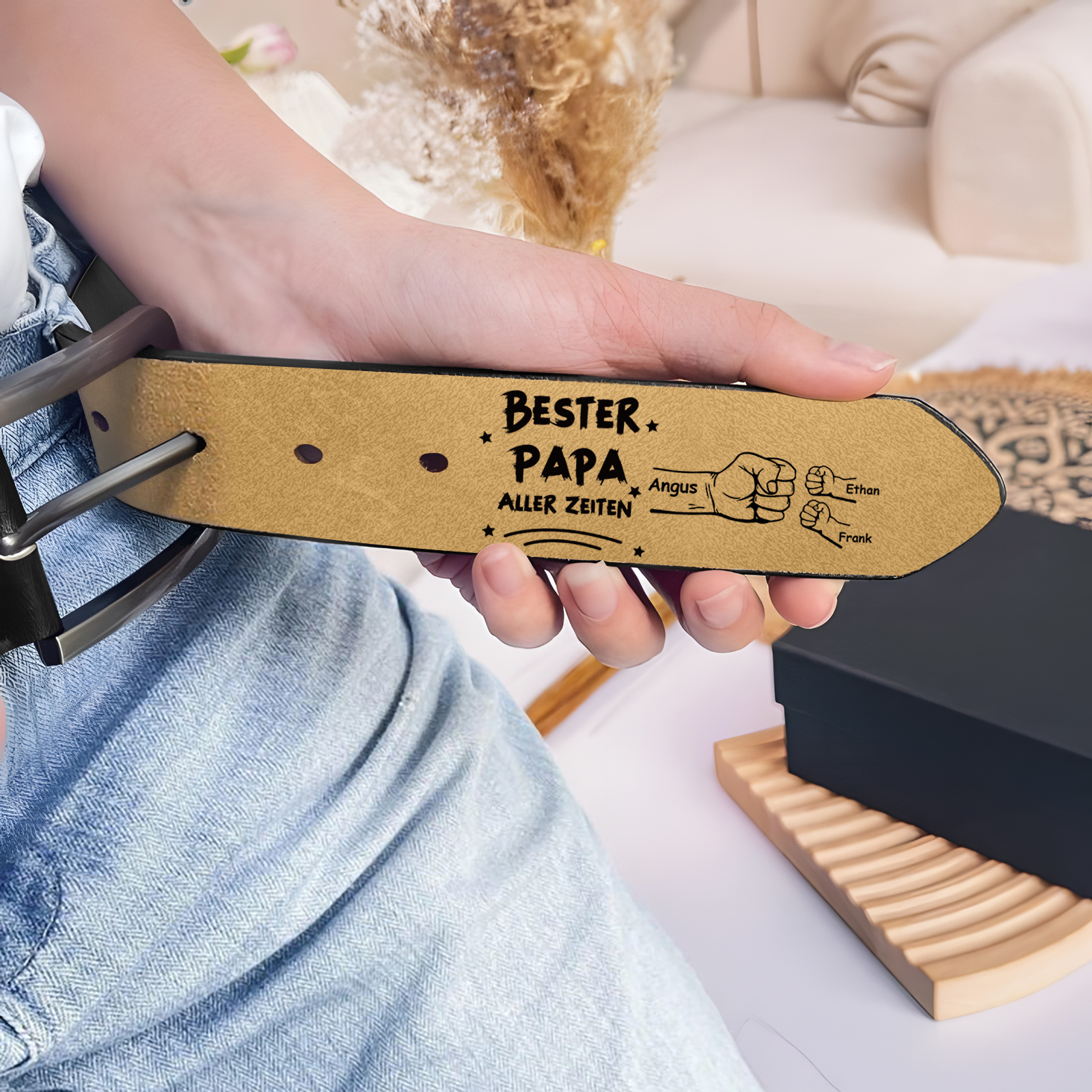 Personalisierter 3 Namen mit Faust Schwarz Herren Ledergürtel - Bester PAPA aller Zeiten- Geschenk für Papa