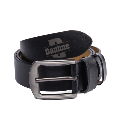 Personalisierter 1 Name & Buchstabe Schwarz Herren Ledergürtel - Der Mann, Die Legende- Geschenk für Papa/Ehrmann