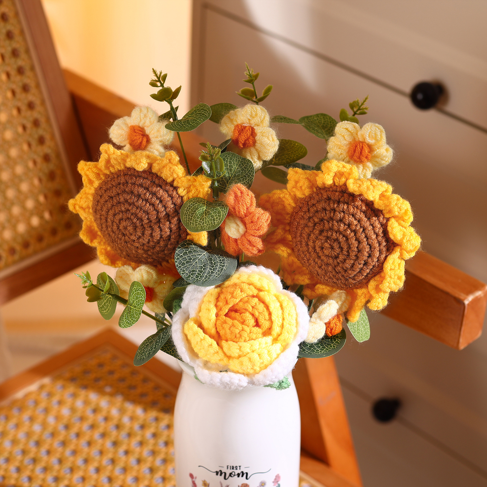 Personalisierte 1-12 Namen & Blumen- Zuerst Mama, Jetzt Oma- Familie Keramik-Vase Geschenk für Mama/Oma