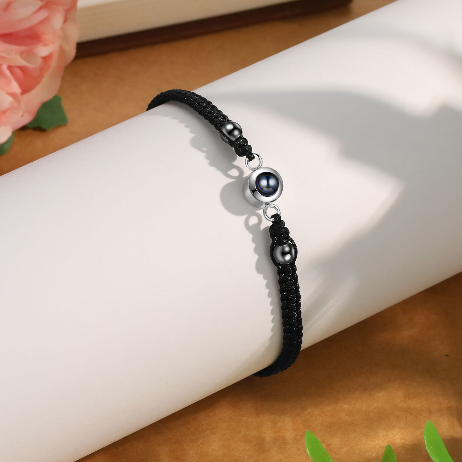 Personalisiertes 1 Foto Projektion Armband mit schwarz/ weiß geflochtenem Band