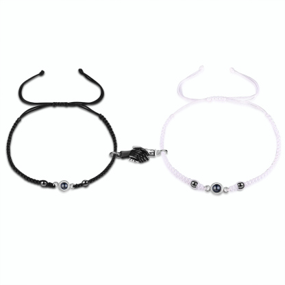 Personalisierte 2 Fotos Projektion Herz/Hand-in-Hand Magnetische Armbänder mit schwarz & weiß geflochtenem Band für Paar