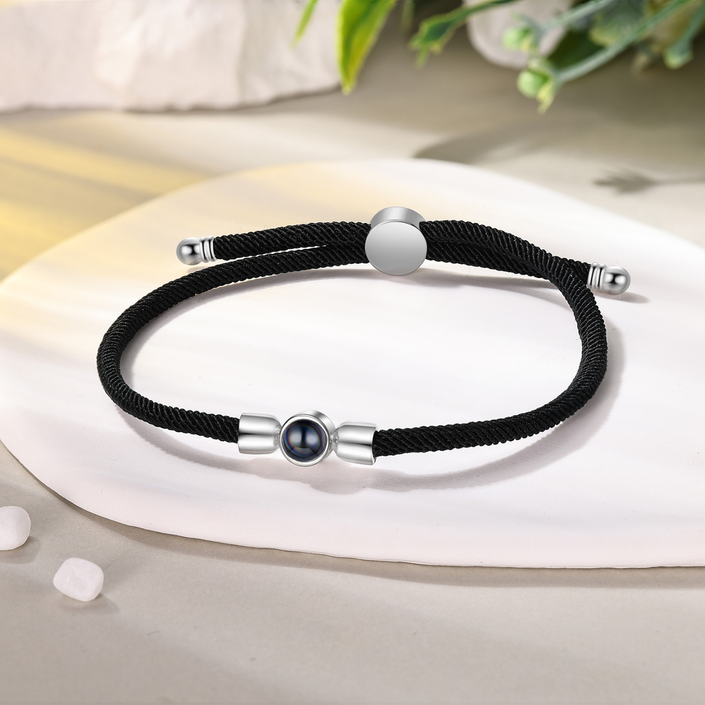 Personalisiertes Foto Projektion Armband mit Schwarz/ Weiß/ Grau geflochtenem Band
