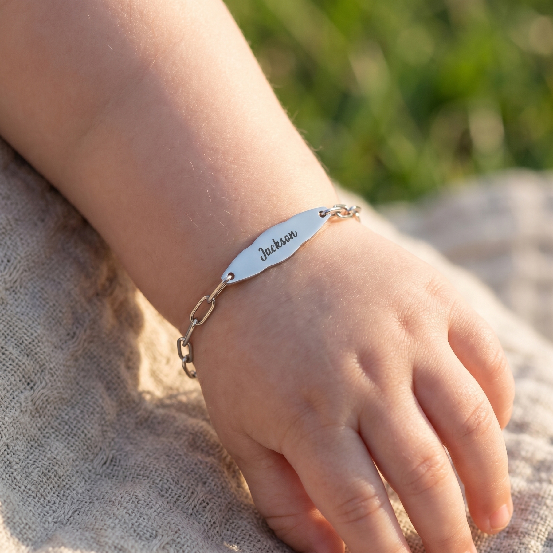 Personalisiertes Kinderarmband mit Namen Edelstahl-ID-Armband mit Mutmachkarte