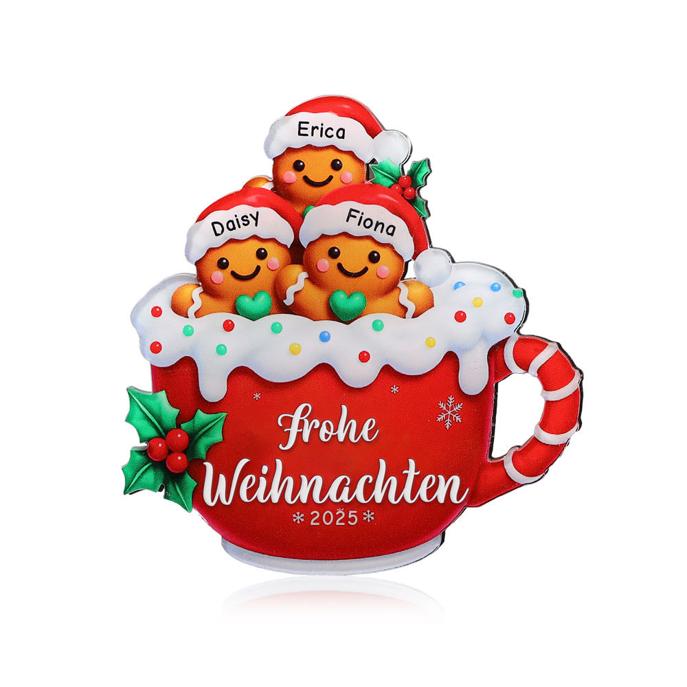 Personalisierte Tasse mit Lebkuchenfamilie & Kühlschrankmagnet