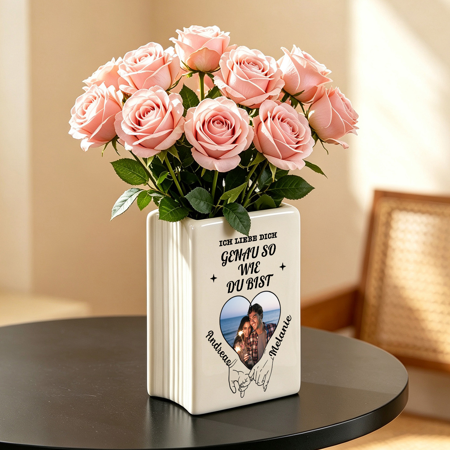 Personalisierte Keramikvase in Buchform mit Foto und Namen Geschenk für deinen Partner oder deine Partnerin