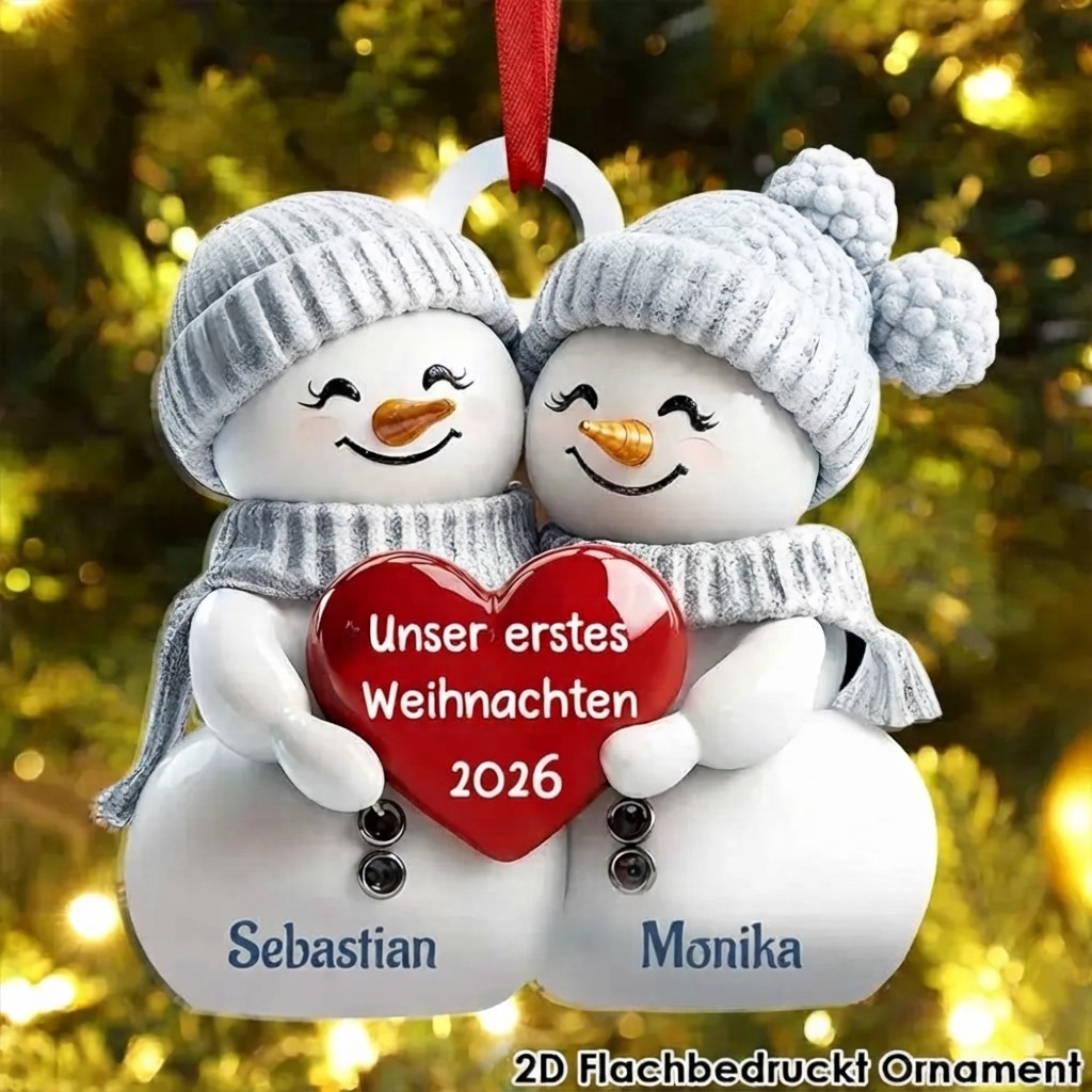 Acryl Weihnachtsornament - Personalisierte 2 Namen & 2 Texte & Jahr 2D Flachbedruckt Weihnachts-Anhänger mit Schneemann & Herzen für Paar