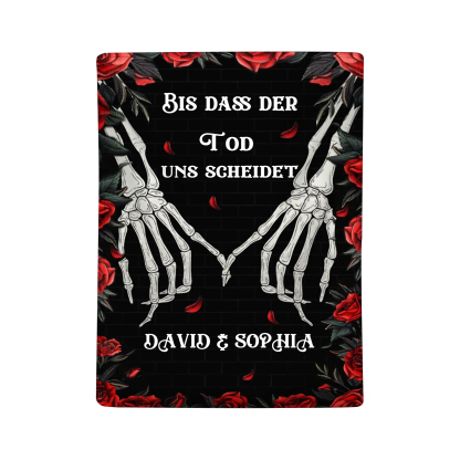 Personalisierte 2 Namen Schwarz Flanell Decke mit Totenkopf-Händen & Rosen -Bis dass der Tod uns scheidet- Geschenk für Paar