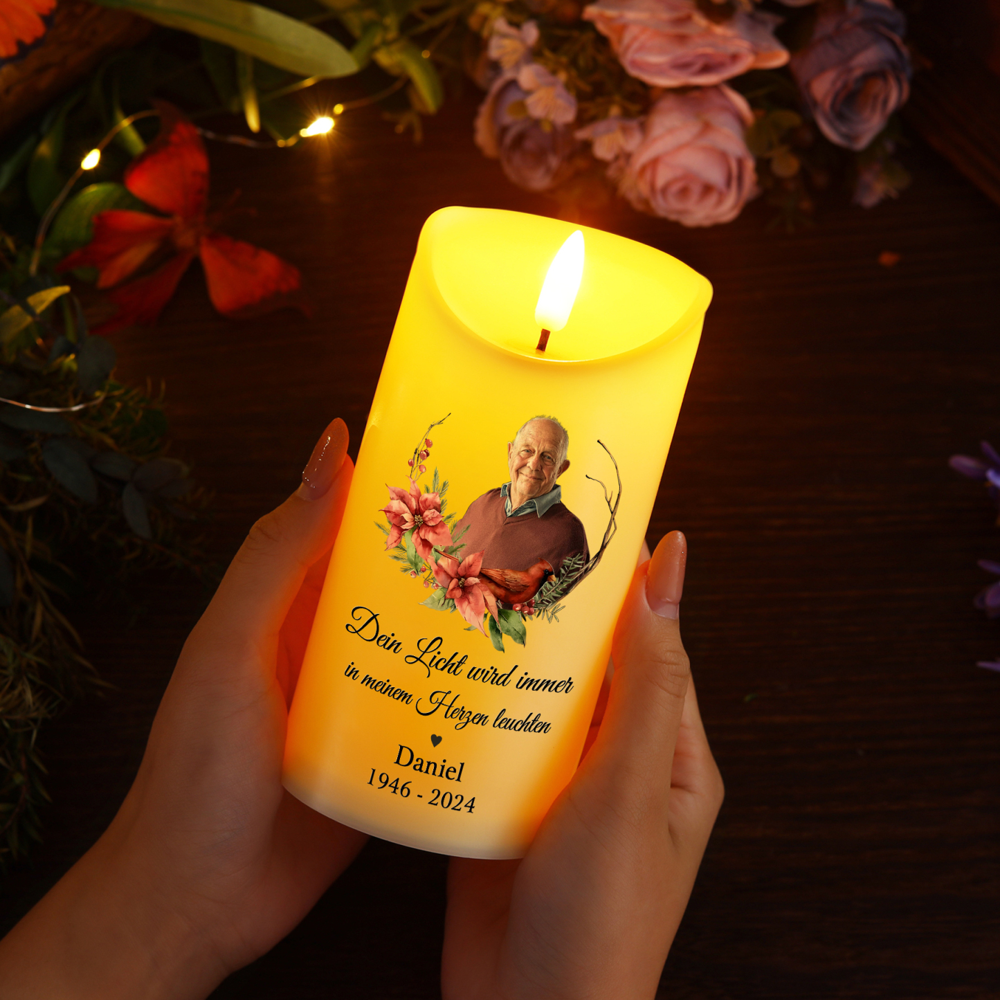 Personalisierbares Foto & Name & Datum LED Gedenk-Kerze mit Kranz – Dein Licht wird immer in meinem Herzen leuchten