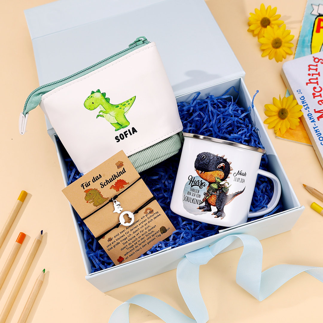 Schulanfang Geschenkset -Personalisierter Name & Datum Emaille Tasse & Dino Stifteetui Stifttasche & Dino Armbänder Set - Geschenk für Schulkind mit Geschenk Box
