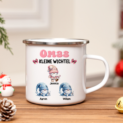 Personalisierte 1-5 Namen Emaille-Tasse mit süßen Weihnachtsgnomen – Omas kleine Wichtel –  Weihnachtsgeschenk für Oma Großmutter