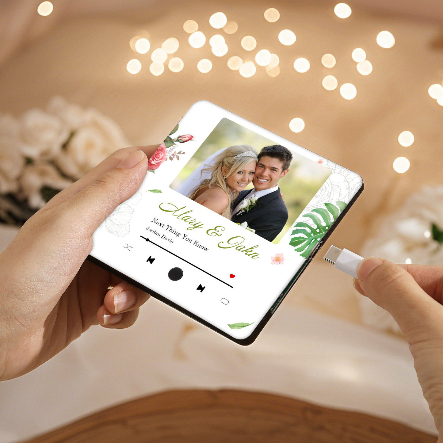 Personalisiertes Foto & 2 Namen & Lied Musikrahmen Herz – Eure Liebe in Bild & Ton – Acryl-Kühlschrankmagnet für Paar