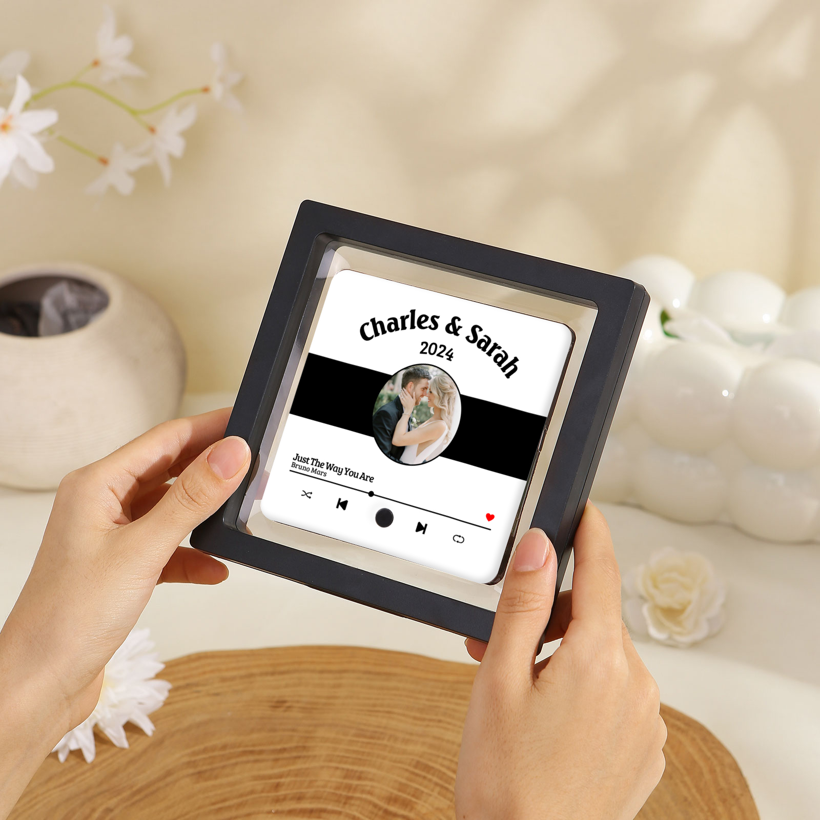 Personalisiertes 2 Foto & 2 Namen & Jahr & Lied Weiß Acryl-Kühlschrankmagnet für Paar