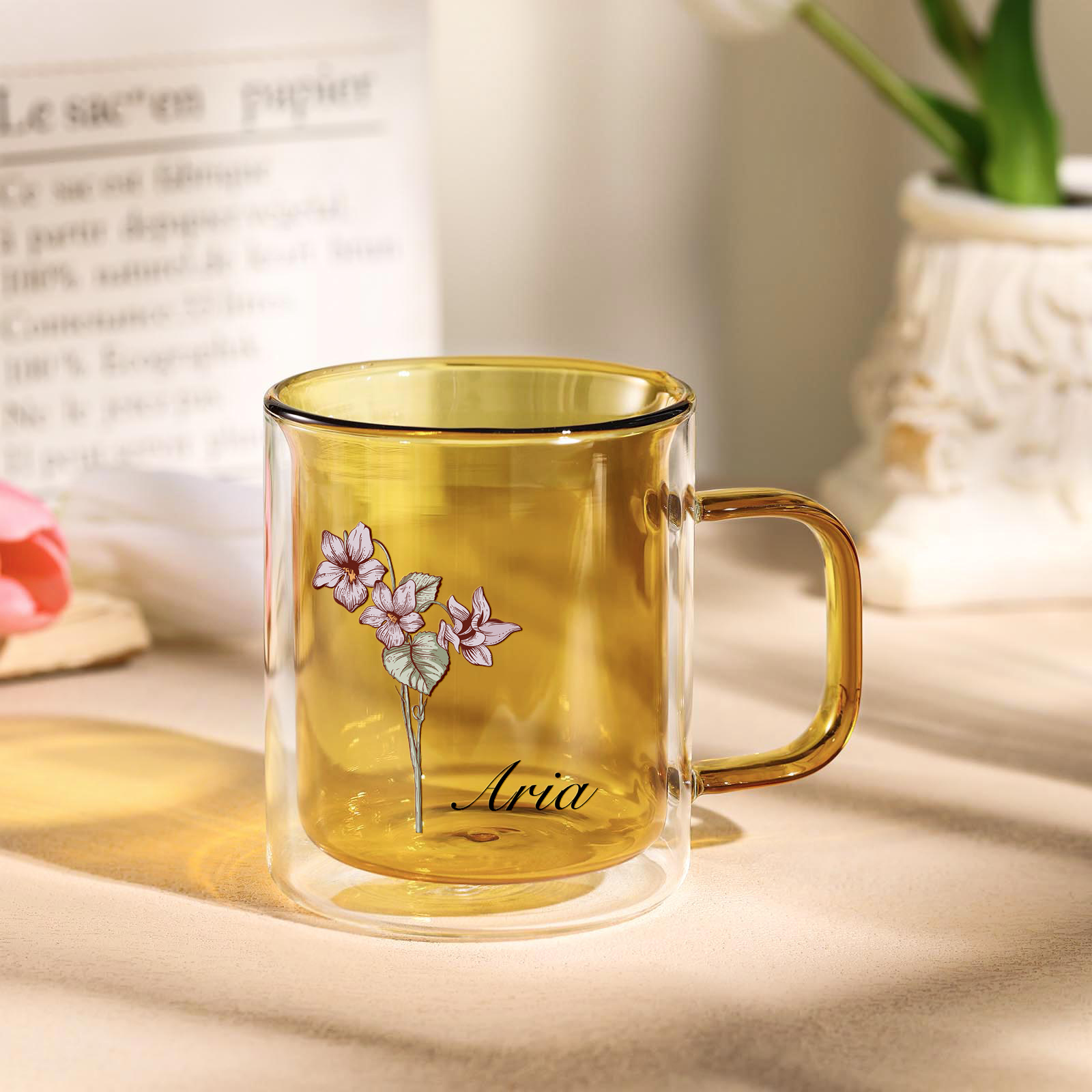 Personalisierte mit Geburtsblume & Namen Glas-Tasse – Die Geschichte von Namen und Blumen