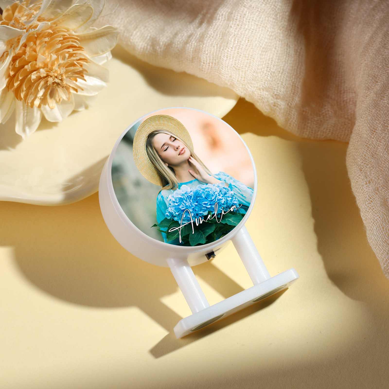 Personalisiertes Foto & Name Runde-Kühlschrankmagnet mit Leuchtfunktion Geschenk für Freund/Freundin