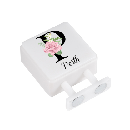 Personalisiertes Buchstabe & Name Runde-Kühlschrankmagnet mit Leuchtfunktion Schöne Blumen