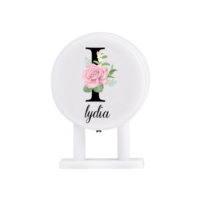 Personalisiertes Buchstabe & Name Runde-Kühlschrankmagnet mit Leuchtfunktion Schöne Blumen