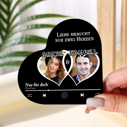 Herz Personalisiertes Lied & 2 Namen Kühlschrankmagnet mit Musikfunktion Liebe braucht nur zwei Herzen Geschenk für Paare